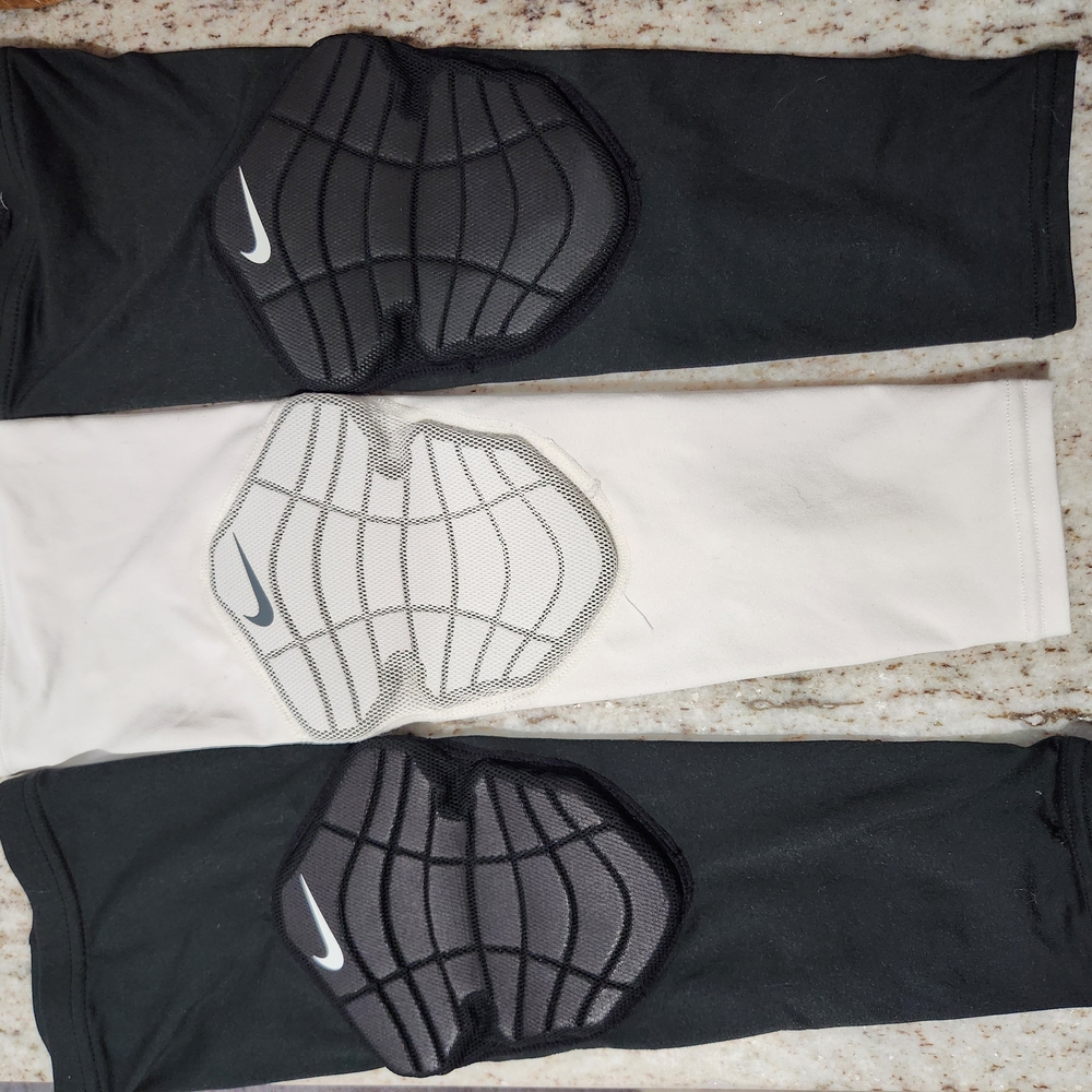 Nike Black and White Elbow Pads